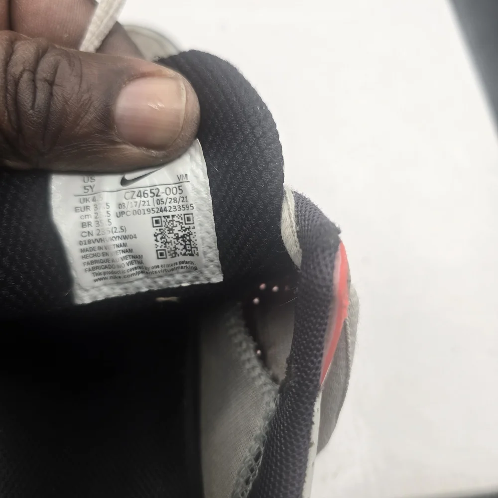 Nike Kids Sneakers - Gray‎ and Pink